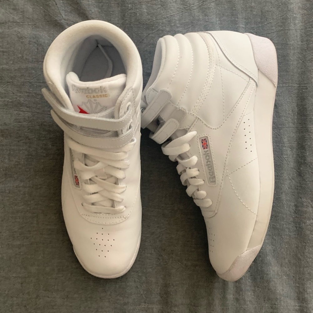 Reebok Classic White Freestyle with Straps size 8